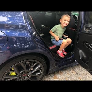 Meet your Posher, Paulina